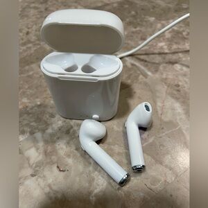 Air pods with case